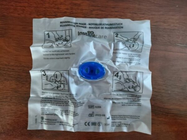safe kiss mond-op mond- masker met ventiel