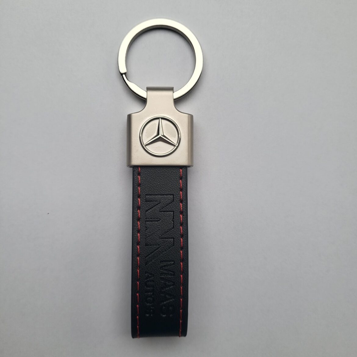 model Mercedesals Seattle met extra luxe leder.